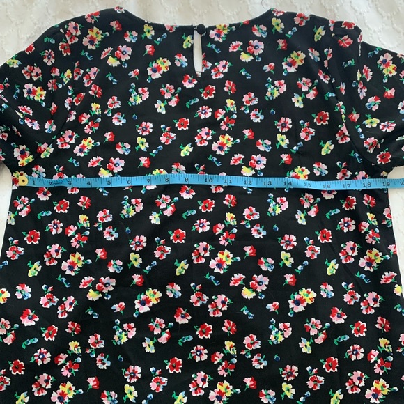 Colorful floral 3/4 sleeved top - Picture 6 of 8